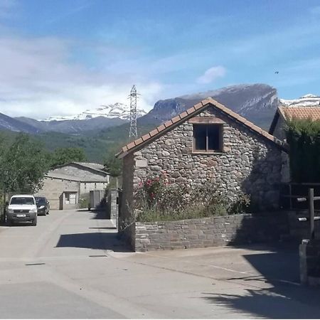 Duplex La Valle Ordesaainsa Laspuña Buitenkant foto